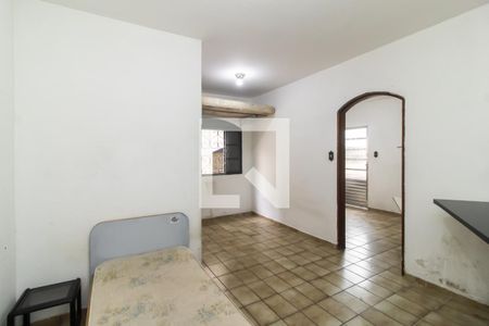 Quarto  de casa para alugar com 1 quarto, 50m² em Jardim Danfer, São Paulo