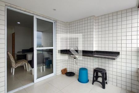 Sacada Sala de apartamento para alugar com 2 quartos, 67m² em Vila Assuncao, Praia Grande