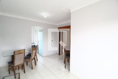 Sala de apartamento para alugar com 2 quartos, 54m² em Santa Mônica, Uberlândia