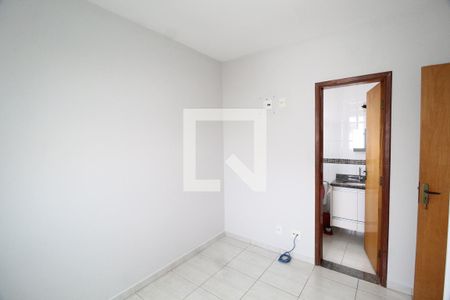 Quarto 1 - Suíte de apartamento para alugar com 2 quartos, 54m² em Santa Mônica, Uberlândia