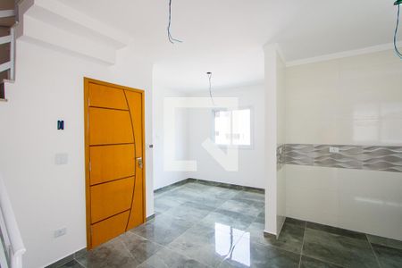 Sala de casa à venda com 2 quartos, 88m² em Vila Cecilia Maria, Santo André