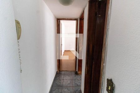 Corredor de apartamento à venda com 2 quartos, 86m² em Largo do Barradas, Niterói