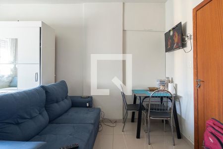 Sala de kitnet/studio à venda com 1 quarto, 30m² em Centro Histórico, Porto Alegre