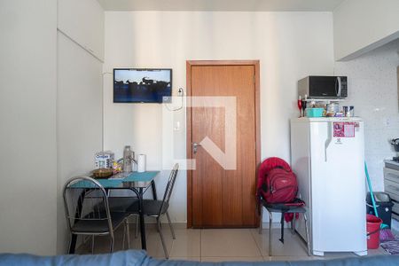 Sala de kitnet/studio à venda com 1 quarto, 30m² em Centro Histórico, Porto Alegre