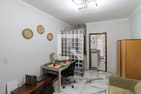 Sala de casa de condomínio à venda com 2 quartos, 70m² em Copacabana, Belo Horizonte