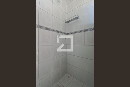 Banheiro de apartamento à venda com 2 quartos, 75m² em Jardim das Bandeiras, Campinas