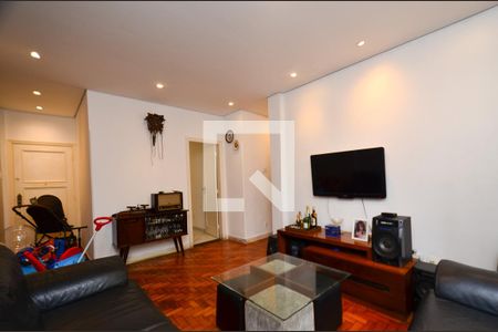 Sala de estar de apartamento à venda com 2 quartos, 100m² em Santa Efigênia, Belo Horizonte