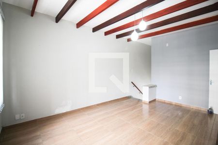 Sala de casa para alugar com 2 quartos, 100m² em Indianópolis, São Paulo