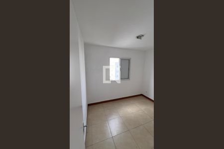 Quarto 1 de apartamento à venda com 2 quartos, 47m² em Jardim Sao Francisco (zona Leste), São Paulo