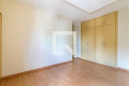 Quarto 1 de apartamento à venda com 3 quartos, 119m² em Cambuí, Campinas