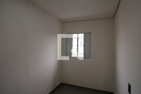 Quarto 2 de apartamento para alugar com 2 quartos, 45m² em Jardim Adutora, São Paulo