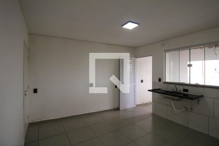 Sala/Cozinha de apartamento para alugar com 2 quartos, 45m² em Jardim Adutora, São Paulo