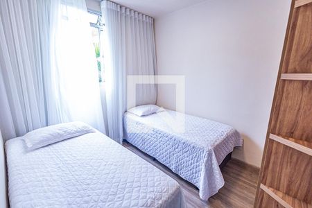 Quarto 2 de apartamento à venda com 2 quartos, 48m² em São João Batista, Belo Horizonte