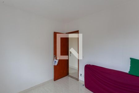 Quarto 1 de apartamento para alugar com 2 quartos, 50m² em Jardim Leblon, Belo Horizonte