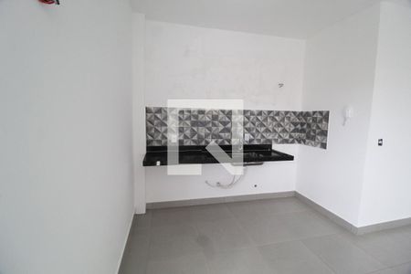 Sala/Cozinha de kitnet/studio para alugar com 1 quarto, 33m² em Umuarama, Uberlândia