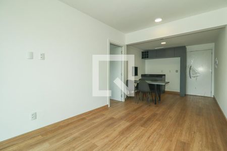 Sala de apartamento para alugar com 1 quarto, 49m² em Auxiliadora, Porto Alegre