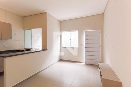 Sala/Cozinha de casa de condomínio para alugar com 1 quarto, 38m² em Chácara Mafalda, São Paulo