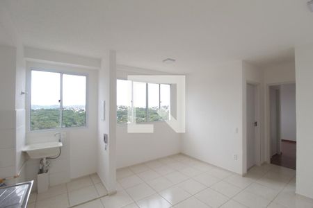 Sala e Cozinha de apartamento para alugar com 2 quartos, 45m² em Jardim dos Comerciários, Belo Horizonte