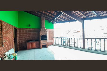 Casa à venda com 241m², 3 quartos e 2 vagas Casa à venda com 241m², 3 quartos e 2 vagasEspaço Gourmet