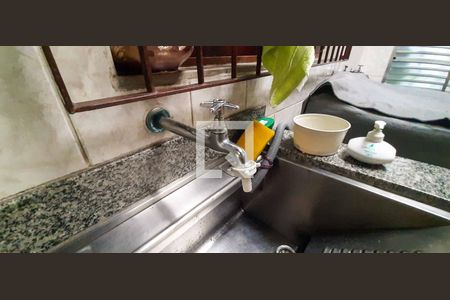 Casa à venda com 241m², 3 quartos e 2 vagas Casa à venda com 241m², 3 quartos e 2 vagasÁrea de Serviço