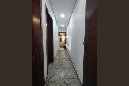 Corredor de apartamento à venda com 3 quartos, 110m² em Buritis, Belo Horizonte