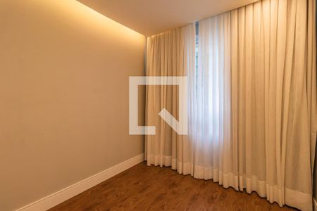 Apartamento à venda com 2 quartos, 90m² em Empresarial 18 do Forte, Barueri