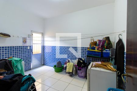 Casa para alugar com 420m², 5 quartos e 5 vagas Casa para alugar com 420m², 5 quartos e 5 vagasÁrea de Serviço