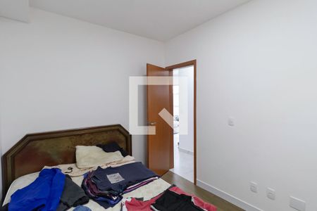 Quarto  de apartamento à venda com 2 quartos, 110m² em Padre Eustáquio, Belo Horizonte