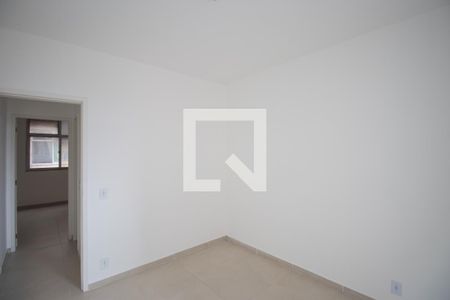 Quarto 1 de apartamento para alugar com 2 quartos, 80m² em Brasilândia, São Gonçalo