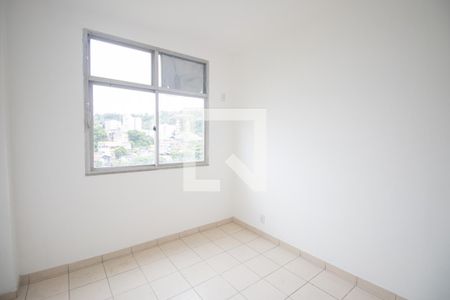 Quarto 2 de apartamento para alugar com 2 quartos, 80m² em Brasilândia, São Gonçalo