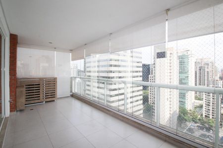 Varanda de apartamento para alugar com 2 quartos, 75m² em Itaim Bibi, São Paulo