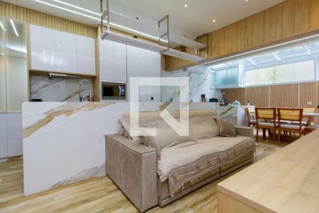 Sala, Cozinha e Área de Serviço de apartamento para alugar com 2 quartos, 85m² em Penha de França, São Paulo