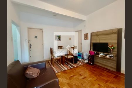 Sala de apartamento para alugar com 2 quartos, 70m² em Copacabana, Rio de Janeiro