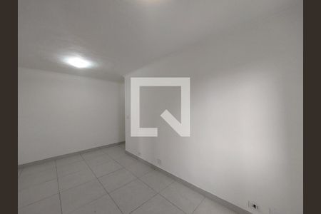 Sala de apartamento à venda com 2 quartos, 50m² em Jardim Anhanguera, São Paulo