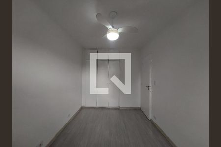 Quarto 1 de apartamento à venda com 2 quartos, 50m² em Jardim Anhanguera, São Paulo