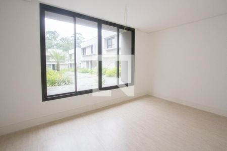 Sala de casa à venda com 4 quartos, 950m² em Chácara Santo Antônio, São Paulo