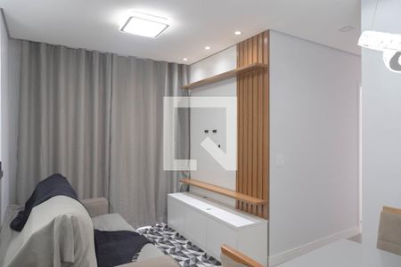 Sala de apartamento para alugar com 2 quartos, 47m² em Vila Galvão, Guarulhos