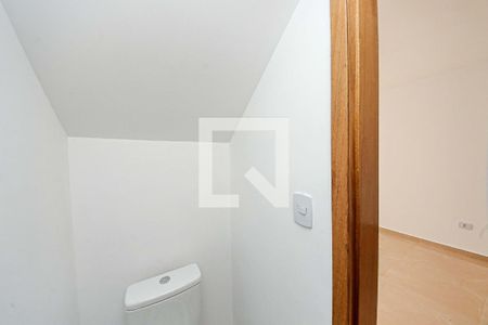 Casa de condomínio à venda com 75m², 2 quartos e 1 vaga Casa de condomínio à venda com 75m², 2 quartos e 1 vagaLavabo