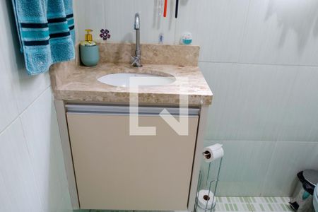 Casa à venda com 175m², 5 quartos e 2 vagas Casa à venda com 175m², 5 quartos e 2 vagasBanheiro do Quarto 3 - Suíte