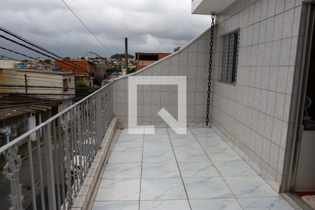 Casa à venda com 175m², 5 quartos e 2 vagas Casa à venda com 175m², 5 quartos e 2 vagasÁrea Externa