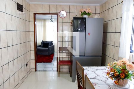 Casa à venda com 175m², 5 quartos e 2 vagas Casa à venda com 175m², 5 quartos e 2 vagasCozinha