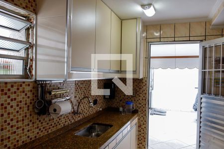 Casa à venda com 175m², 5 quartos e 2 vagas Casa à venda com 175m², 5 quartos e 2 vagasCozinha