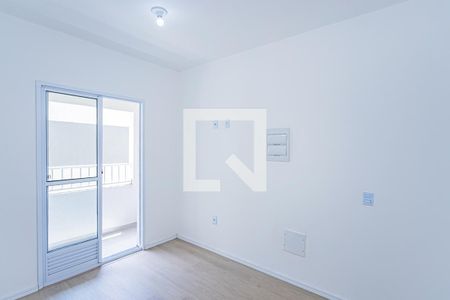 Sala e cozinha de apartamento para alugar com 1 quarto, 26m² em Vila Zulmira, São Paulo