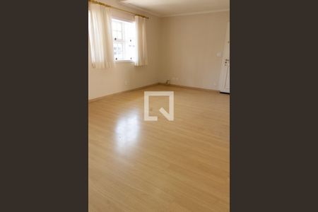 SALA de casa de condomínio à venda com 3 quartos, 235m² em Conjunto Habitacional Vila Santana (sousas), Campinas