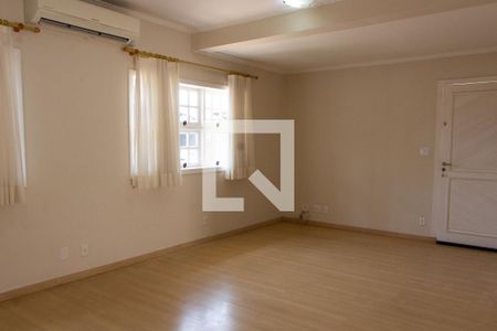 SALA de casa de condomínio à venda com 3 quartos, 235m² em Conjunto Habitacional Vila Santana (sousas), Campinas