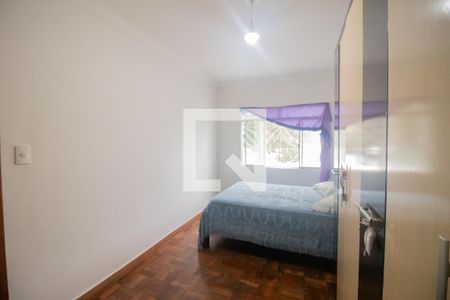 Quarto Suíte de casa à venda com 3 quartos, 360m² em Santa Helena, Contagem