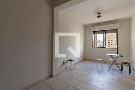 Sala/Quarto de apartamento para alugar com 1 quarto, 43m² em Conceicao, Campinas