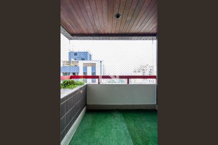 Varanda Sala de apartamento para alugar com 2 quartos, 170m² em Vila Progredior, São Paulo