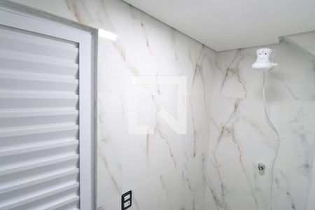 Banheiro de kitnet/studio à venda com 1 quarto, 35m² em Vila Romana, São Paulo