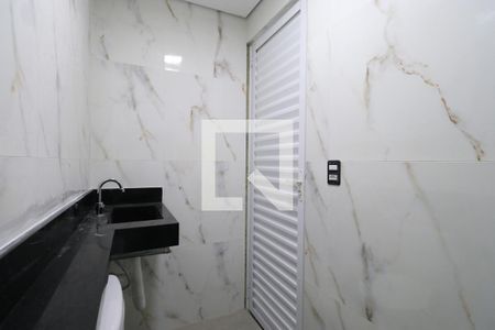 Banheiro de kitnet/studio à venda com 1 quarto, 35m² em Vila Romana, São Paulo